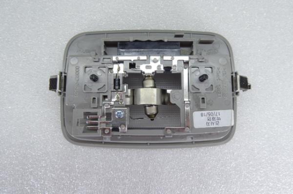 Front seat light KIA Sorento III (UM) Imagem-2