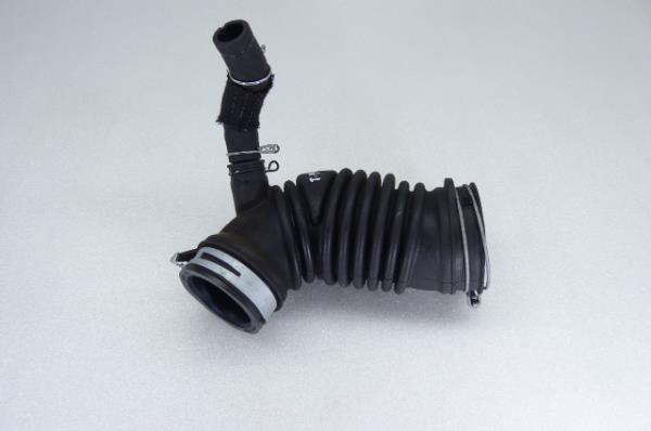 Tubo do intercooler TOYOTA Avensis Wagon (_T27_)