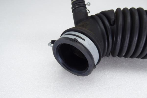 Tubo do intercooler TOYOTA Avensis Wagon (_T27_) Imagem-1