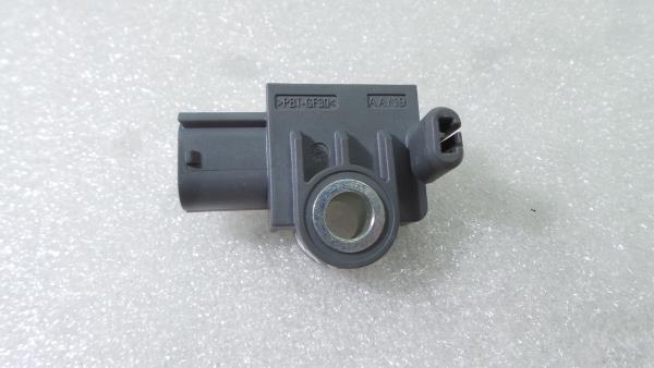 Sensor de impacto KIA Sorento III (UM) Imagem-1