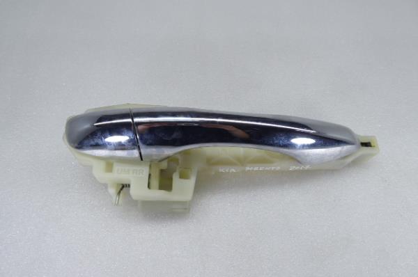 Puxador porta trás direito KIA Sorento III (UM)