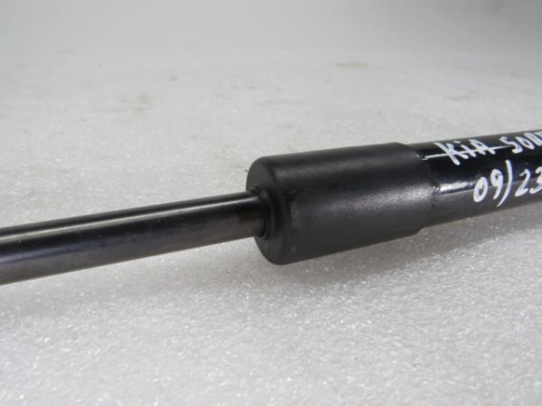 Ammortizzatore Cofano KIA Sorento III (UM) Imagem-2