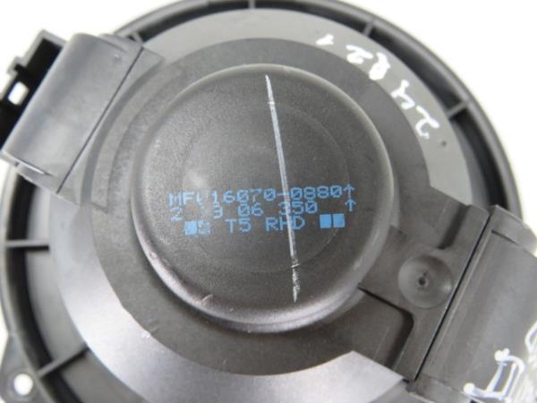 Heizungsmotor / Gebläsemotor  LAND ROVER Discovery III (L319) Imagem-3