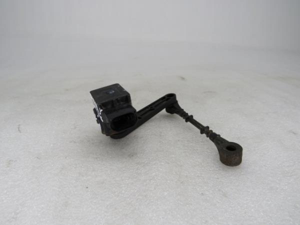 Capteur de niveau de suspension LAND ROVER Discovery III (L319)
