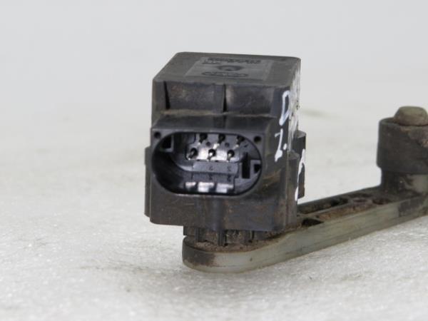 Sensor del nivel de suspensión LAND ROVER Discovery III (L319) Imagem-3