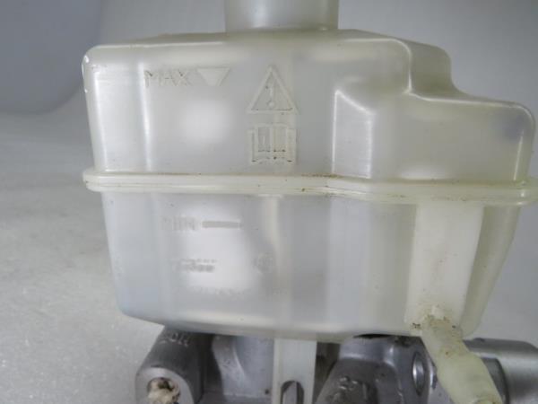 Pompe hydraulique du système de freinage LAND ROVER Discovery III (L319) Imagem-7