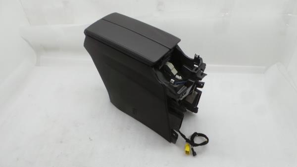 Center console  PEUGEOT 3008 II (M_)