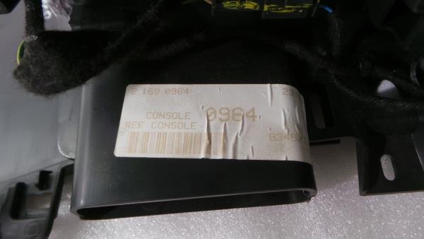 Consola central PEUGEOT 3008 II (M_) Imagem-7