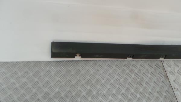 Embaladeira direita FORD Transit Kombi Imagem-1