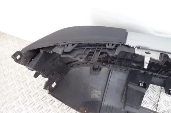 Pare-chocs avant LAND ROVER Discovery III (L319) Imagem-7