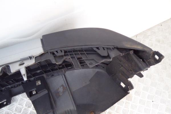 Pare-chocs avant LAND ROVER Discovery III (L319) Imagem-8