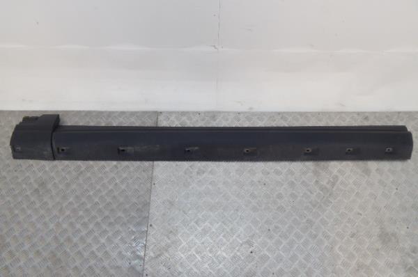 Left side sill LAND ROVER Discovery III (L319)