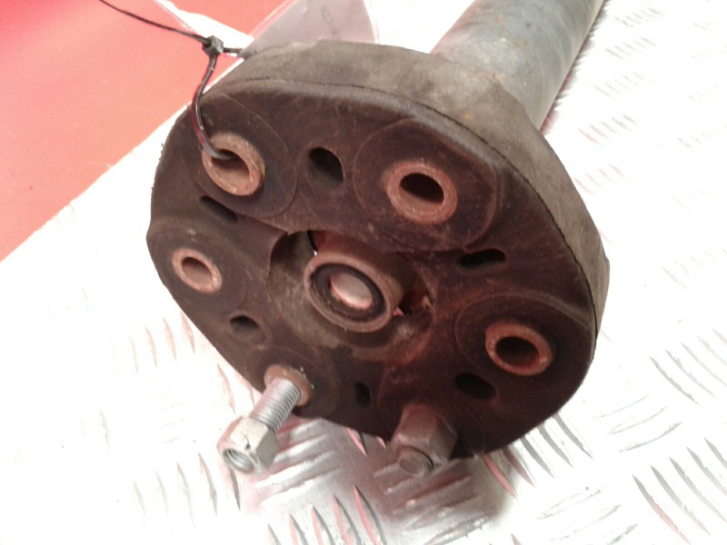 Central driveshaft MERCEDES-BENZ Classe C (W204) Imagem-2