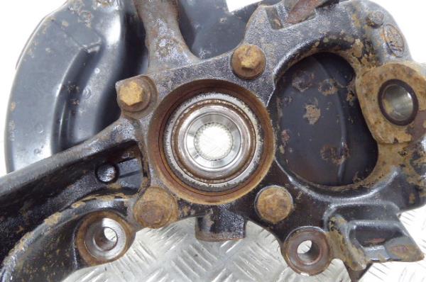 Mangueta delantera izquierda LAND ROVER Discovery III (L319) Imagem-1