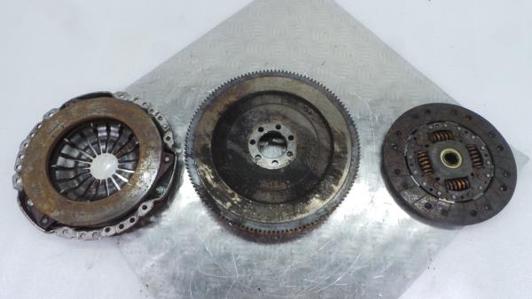 Volante motor RENAULT Clio III (BR0/1, CR0/1) Imagem-3