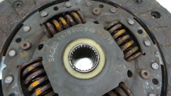 Volante motor RENAULT Clio III (BR0/1, CR0/1) Imagem-4