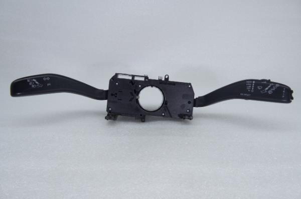 Manípulo de luzes SKODA Fabia II Hatchback (542, 5J)