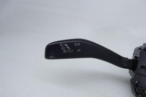 Manípulo de luzes SKODA Fabia II Hatchback (542, 5J) Imagem-1