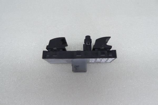 Comando / botão / interruptor vidros frente esquerdo SKODA Fabia II Hatchback (542, 5J) Imagem-3