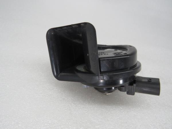 Horn SKODA Fabia II Hatchback (542, 5J) Imagem-1