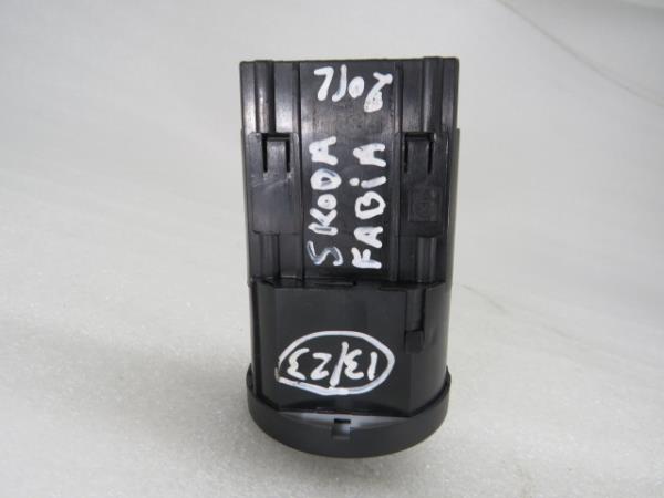 Manípulo de luzes SKODA Fabia II Hatchback (542, 5J) Imagem-5