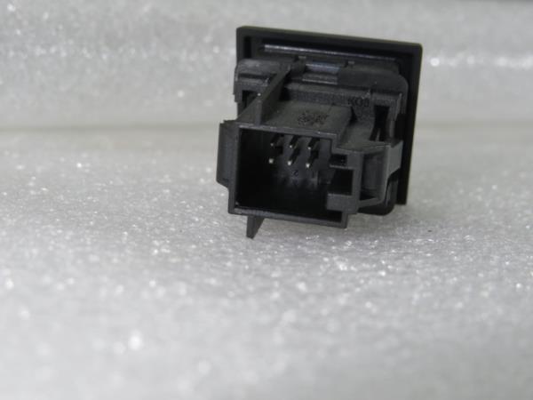 Botão / interruptor electromecânico / relé SKODA Fabia II Hatchback (542, 5J) Imagem-2