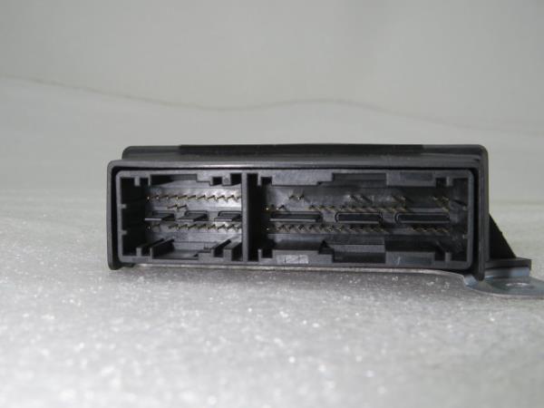 Airbag control unit / ECU Airbag PEUGEOT 3008 II (M_) Imagem-3