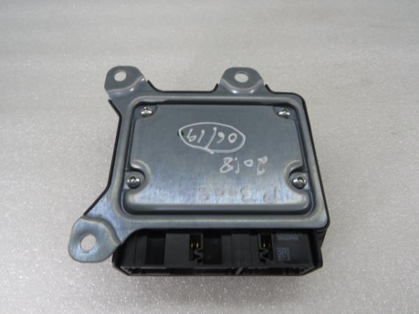 Airbag control unit / ECU Airbag PEUGEOT 3008 II (M_) Imagem-4
