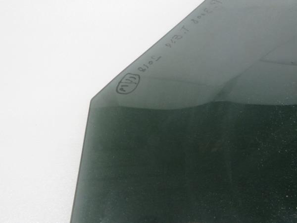 Left rear door glass PEUGEOT 3008 II (M_) Imagem-12