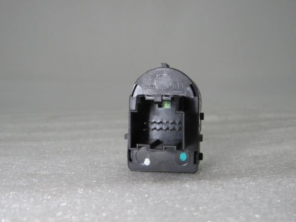 Electromechanical switch  OPEL Astra K Sports Tourer Imagem-3