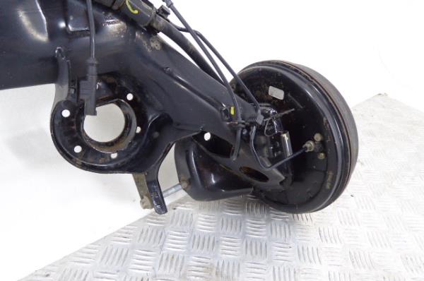 Assale posteriore a tamburo FIAT 500L (351_, 352_) Imagem-4