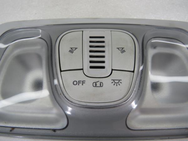 Plafoniera anteriore FIAT 500L (351_, 352_) Imagem-1
