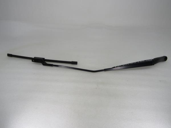 Braccio del tergicristallo anteriore destro FIAT 500L (351_, 352_)