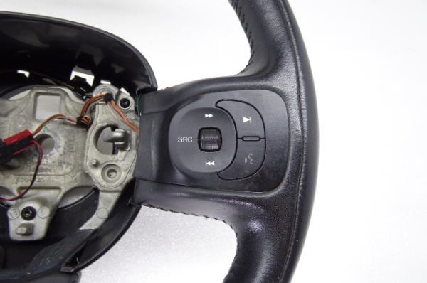 Volante FIAT 500L (351_, 352_) Imagem-2