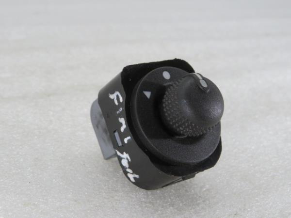 Pulsante / interruttore elettromeccanico FIAT 500L (351_, 352_) Imagem-1