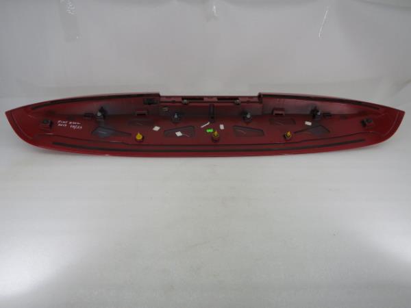 Spoiler portellone FIAT 500L (351_, 352_) Imagem-5