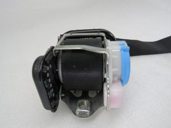Right front seatbelt pretensioner MERCEDES-BENZ Classe A (W176) Imagem-7