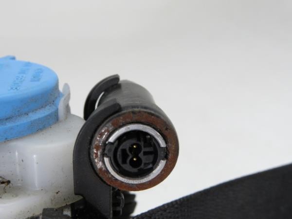 Right front seatbelt pretensioner MERCEDES-BENZ Classe A (W176) Imagem-9