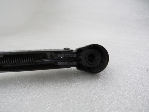 Brazo de limpiaparabrisas delantero derecho BMW 1 (E81) Imagem-4