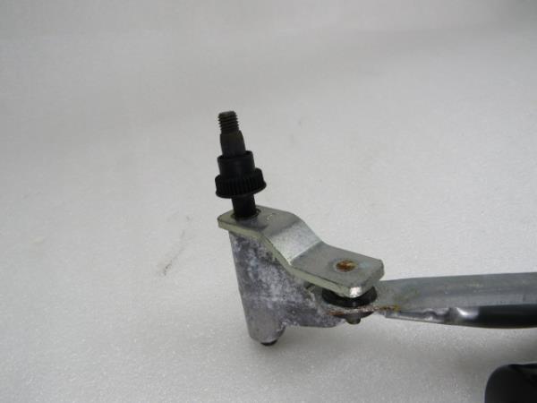 Motor limpiaparabrisas Frente BMW 1 (E81) Imagem-7