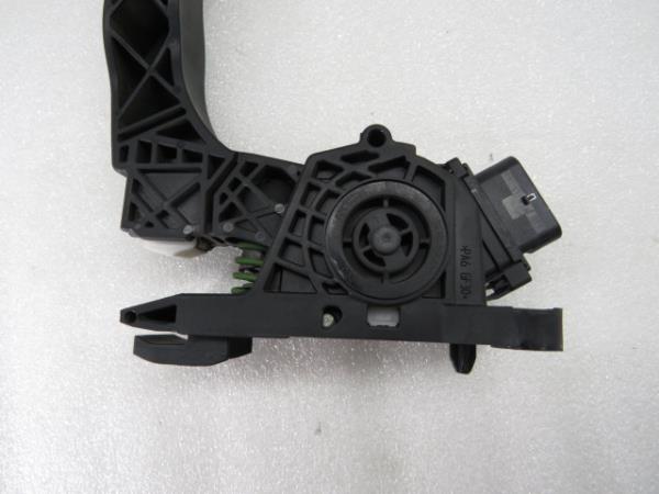 Accelerator Pedal MERCEDES-BENZ Sprinter 3,5-t (907, 910) Imagem-4