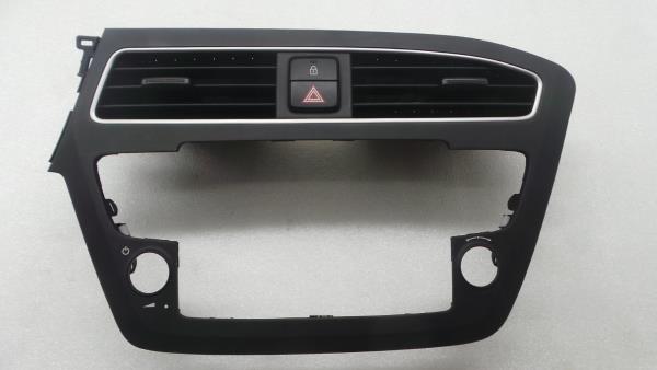 Diffuseur / sortie d’air HYUNDAI i20 (GB)