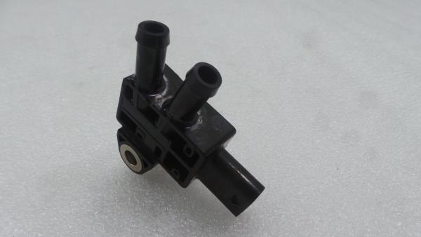 MAP sensor MERCEDES-BENZ Sprinter 3,5-t (907, 910) Imagem-1