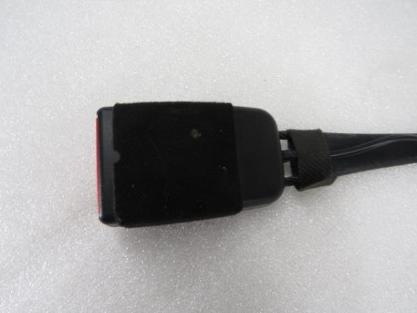 Right front seatbelt pretensioner PEUGEOT 5008 II (M_) Imagem-3