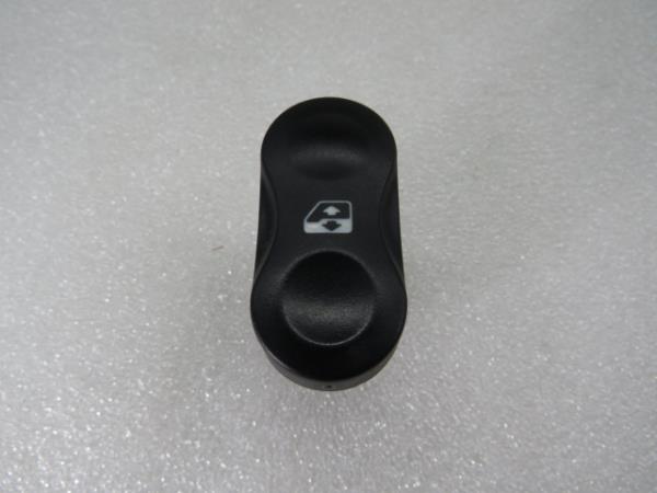Comando / interruttore alzacristallo anteriore sinistro DACIA Sandero (BS_)