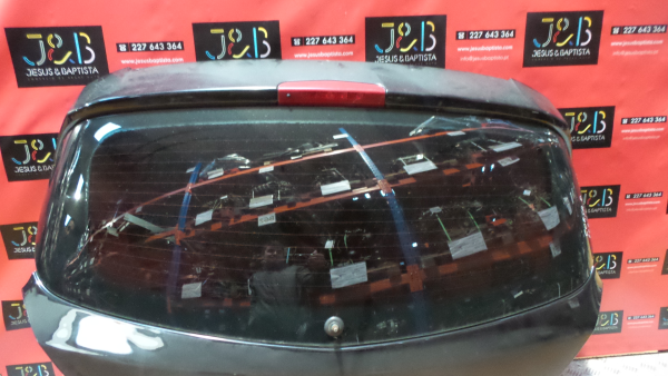 Tailgate / Trunk lid OPEL Corsa D Imagem-2
