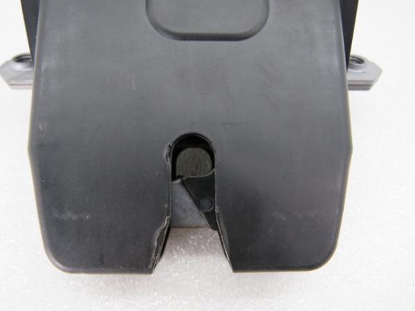 Serratura / chiusura baule FORD Focus III Sedan Imagem-4