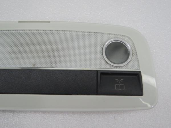 Front seat light MERCEDES-BENZ Classe C (W204) Imagem-2