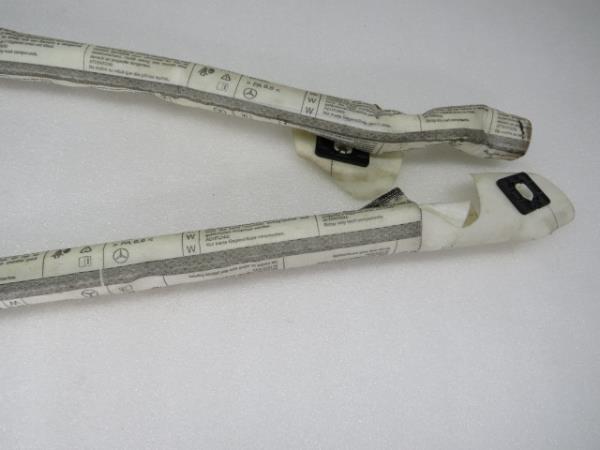 Airbag Rideau Droite MERCEDES-BENZ Classe C (W204) Imagem-1