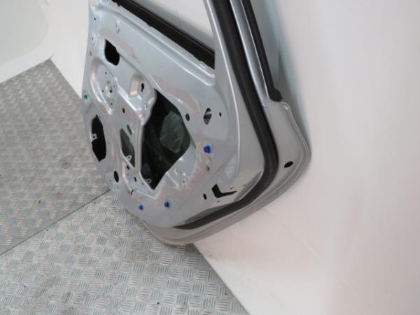 Right rear door OPEL Astra J Imagem-6